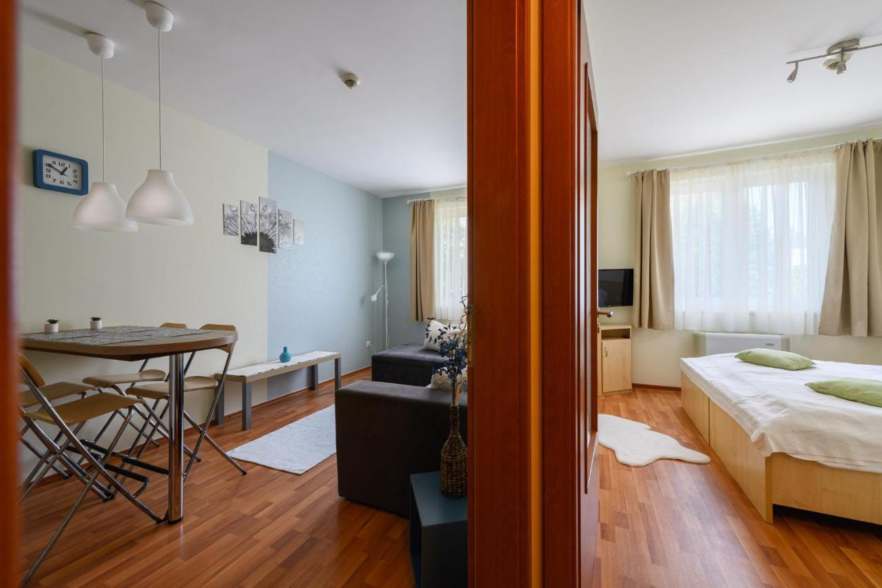 Mirage Wellness Apartman Гайдусобосло Екстер'єр фото