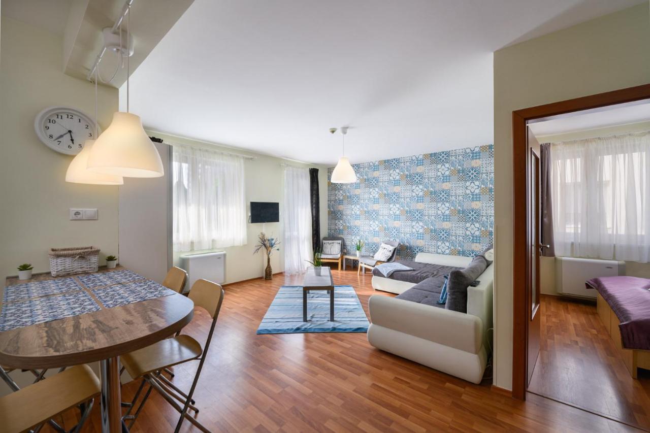 Mirage Wellness Apartman Гайдусобосло Екстер'єр фото